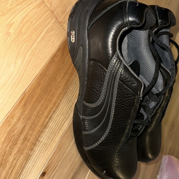 Puma Safety Women's Velocity Work Shoes - Steel Toe - Picture 3 of 6